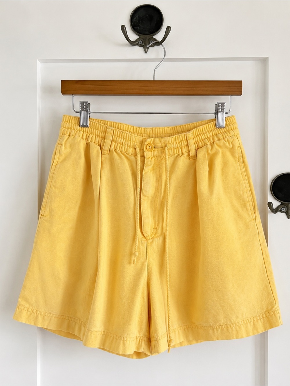 Vintage Eddie Bauer Cotton Shorts | Butter Yellow | Late 90s Y2K